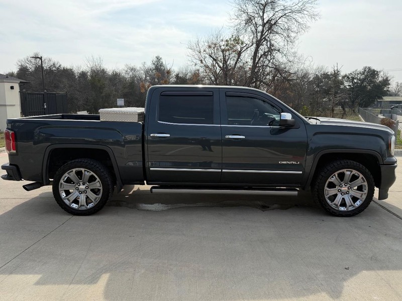 GMC Sierra 1500 Vehicle Full-screen Gallery Image 07