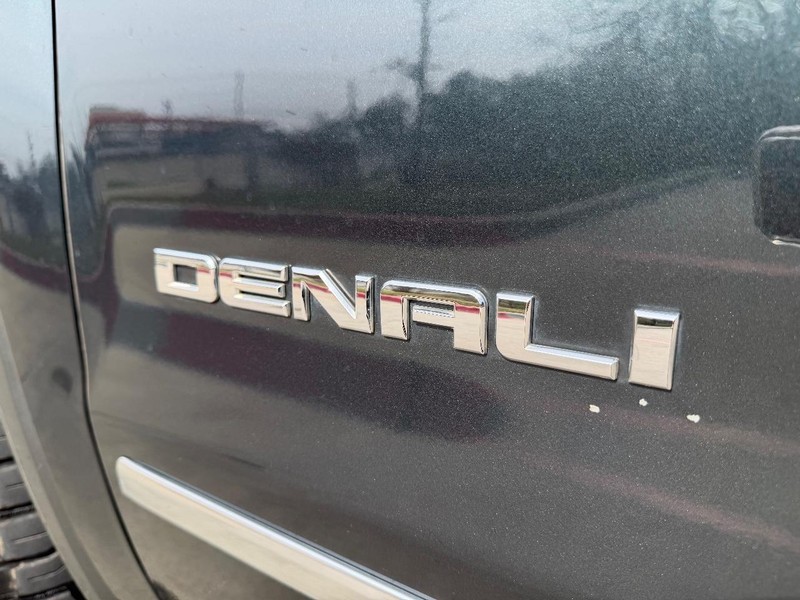 GMC Sierra 1500 Vehicle Full-screen Gallery Image 23