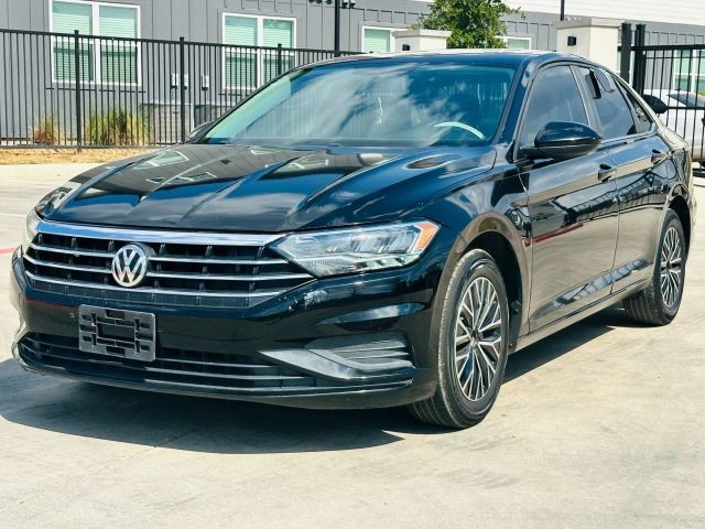 Volkswagen Jetta Vehicle Full-screen Gallery Image 13