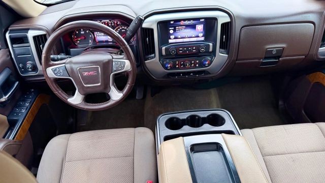 GMC Sierra 1500 Vehicle Full-screen Gallery Image 05