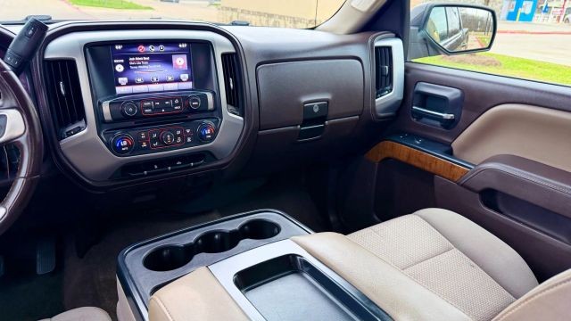 GMC Sierra 1500 Vehicle Full-screen Gallery Image 07