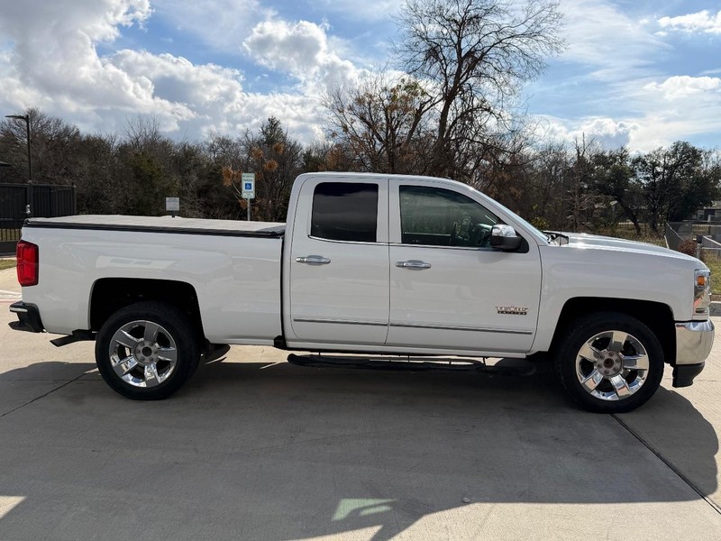Chevrolet Silverado 1500 Vehicle Full-screen Gallery Image 07