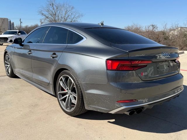 Audi S5 Sportback Vehicle Full-screen Gallery Image 04