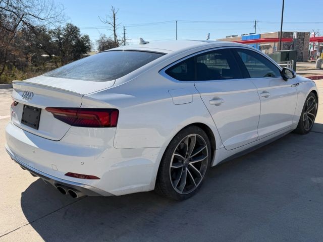 Audi S5 Sportback Vehicle Full-screen Gallery Image 06