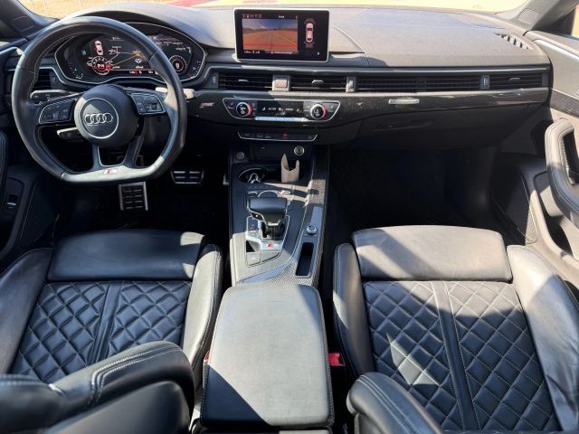 Audi S5 Sportback Vehicle Full-screen Gallery Image 19