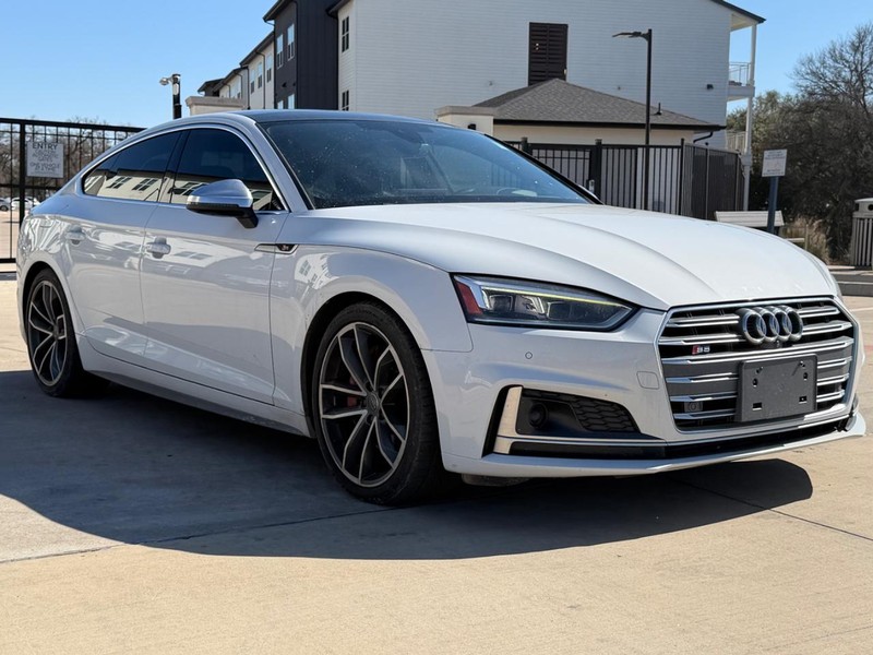 Audi S5 Sportback Vehicle Full-screen Gallery Image 09