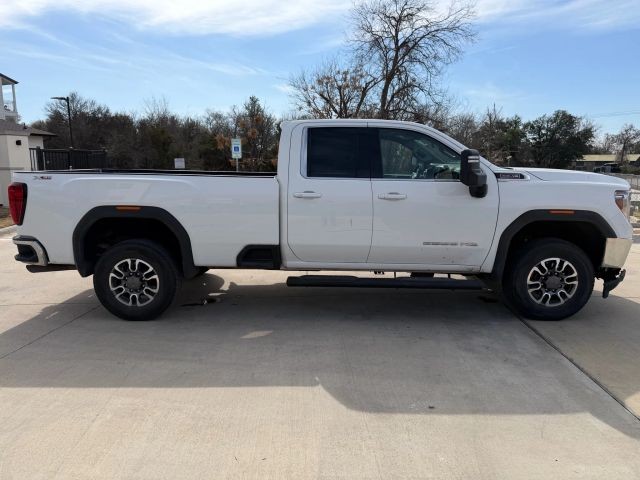 GMC Sierra 2500HD Vehicle Full-screen Gallery Image 07