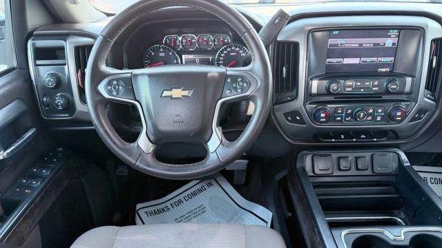 Chevrolet Silverado 1500 Vehicle Full-screen Gallery Image 06