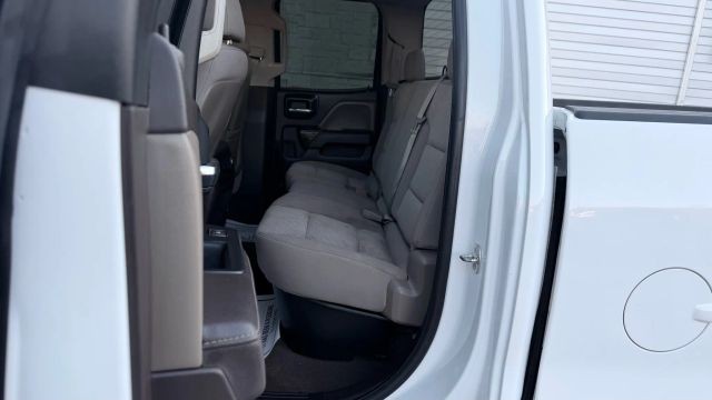 Chevrolet Silverado 1500 Vehicle Full-screen Gallery Image 08