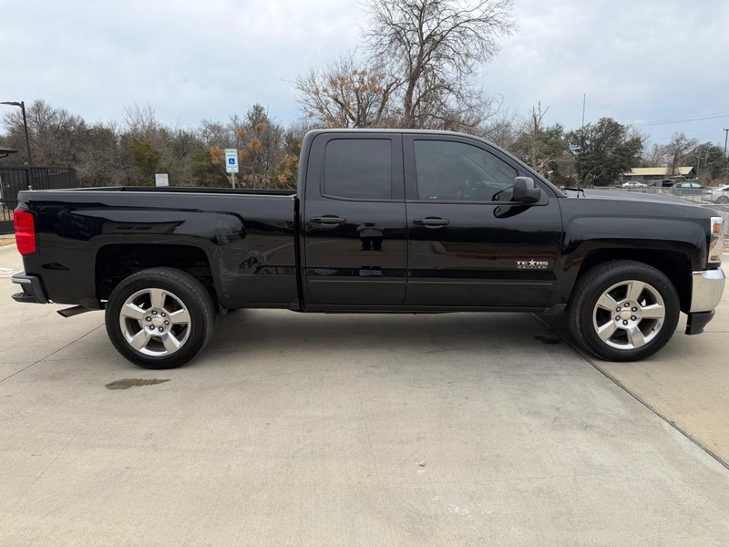 Chevrolet Silverado Vehicle Full-screen Gallery Image 07