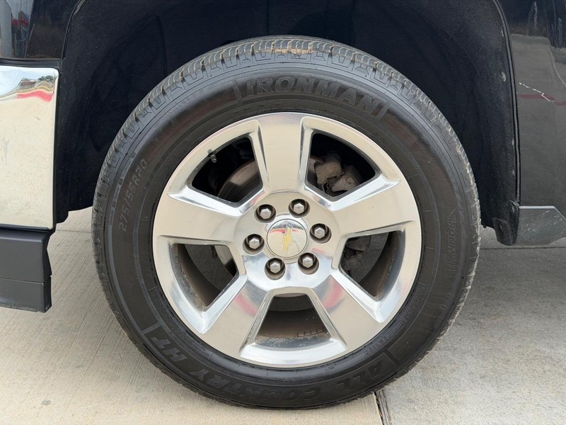 Chevrolet Silverado Vehicle Full-screen Gallery Image 23