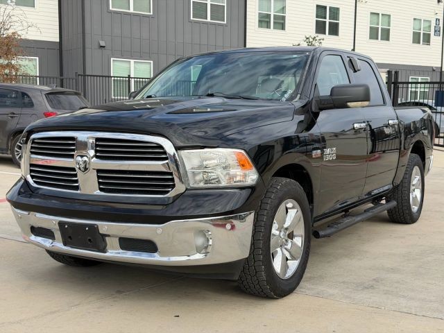 Ram 1500 Vehicle Full-screen Gallery Image 02