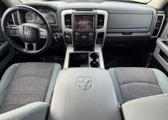 Ram 1500 Vehicle Full-screen Gallery Image 20