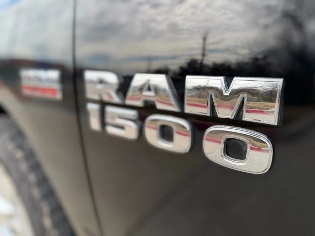 Ram 1500 Vehicle Full-screen Gallery Image 22