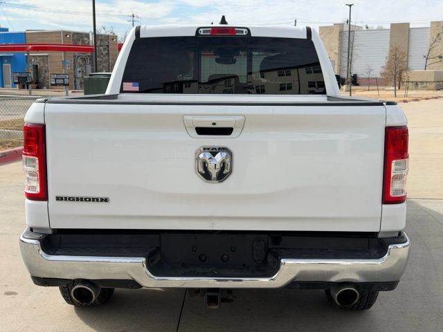 Ram 1500 Vehicle Full-screen Gallery Image 05