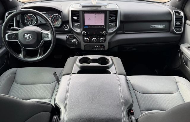 Ram 1500 Vehicle Full-screen Gallery Image 20