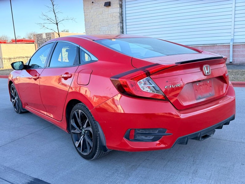 Honda Civic Vehicle Full-screen Gallery Image 04