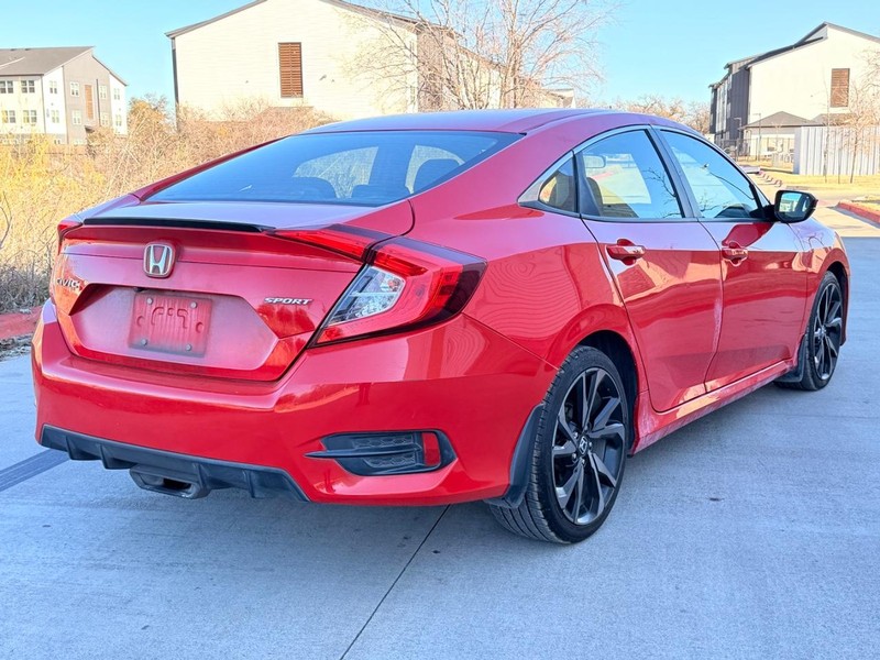 Honda Civic Vehicle Full-screen Gallery Image 06