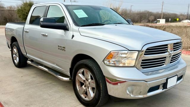Ram 1500 Vehicle Full-screen Gallery Image 04