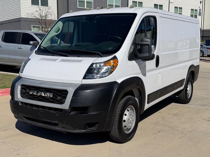 Ram ProMaster Cargo Van Vehicle Full-screen Gallery Image 02