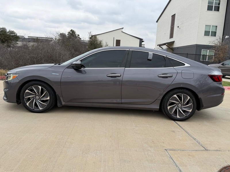Honda Insight Vehicle Full-screen Gallery Image 03