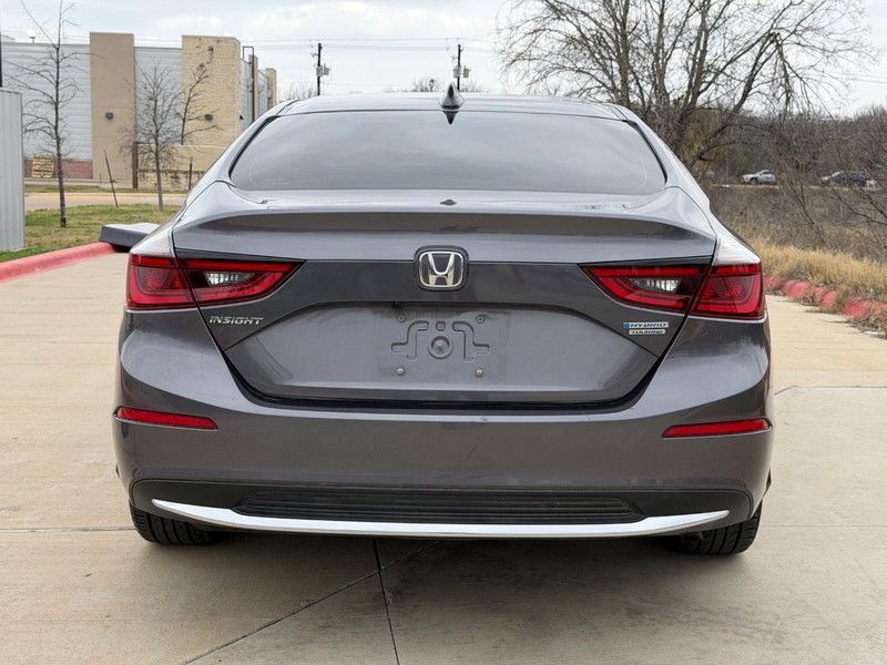 Honda Insight Vehicle Full-screen Gallery Image 05