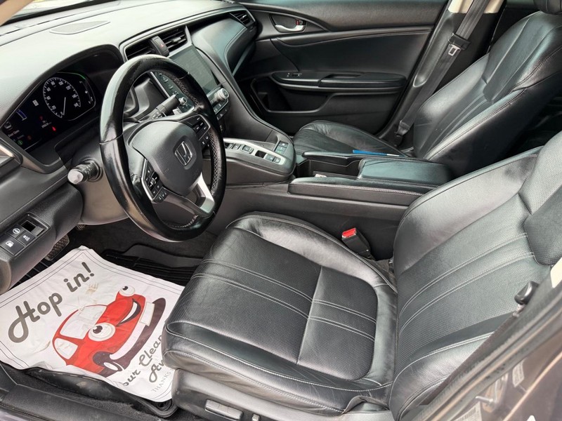 Honda Insight Vehicle Full-screen Gallery Image 11