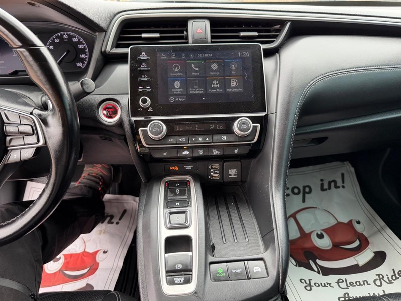 Honda Insight Vehicle Full-screen Gallery Image 14