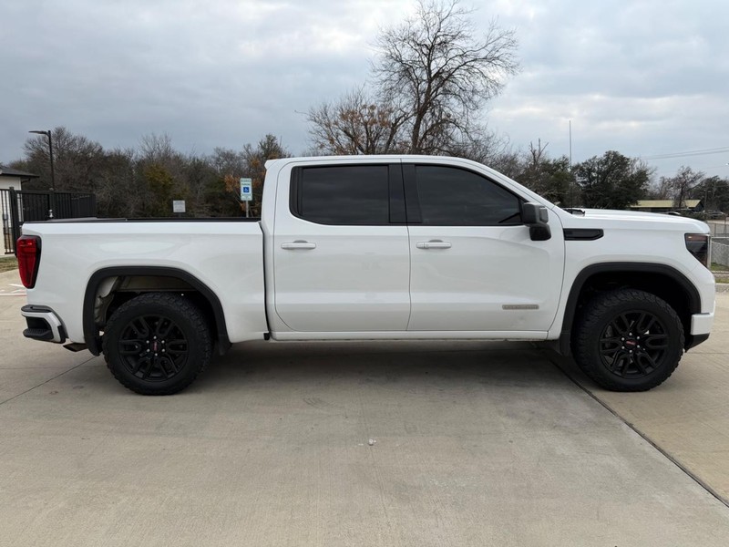 GMC Sierra 150 Vehicle Full-screen Gallery Image 07