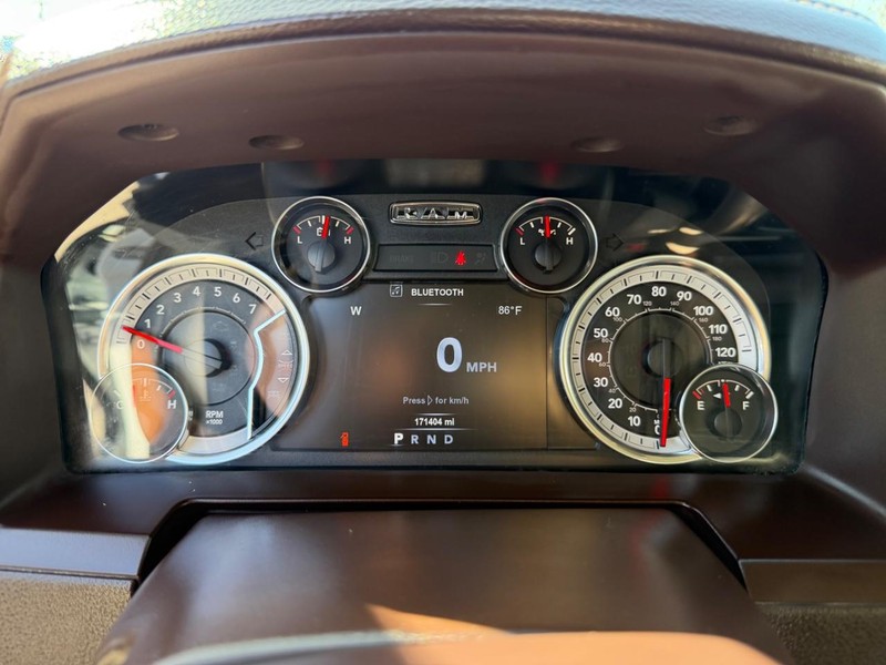 Ram 1500 Crew Vehicle Full-screen Gallery Image 13