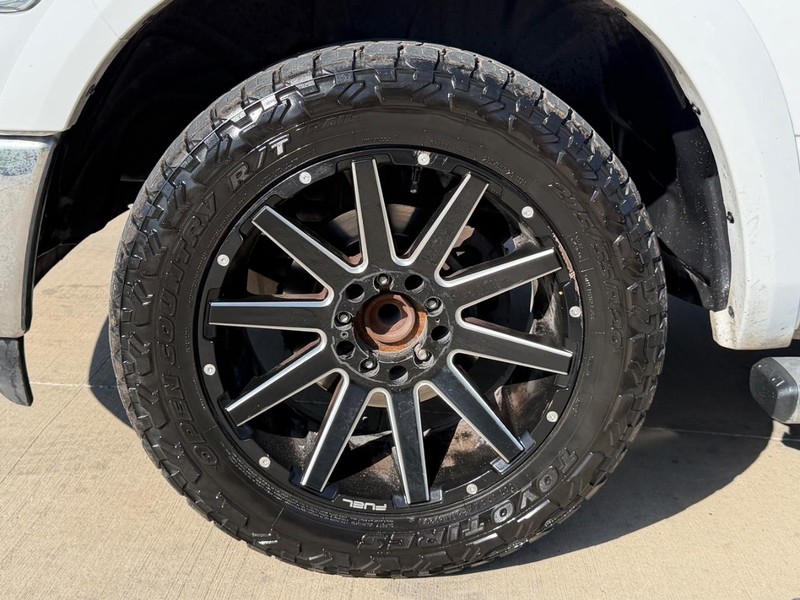 Ram 1500 Crew Vehicle Full-screen Gallery Image 23