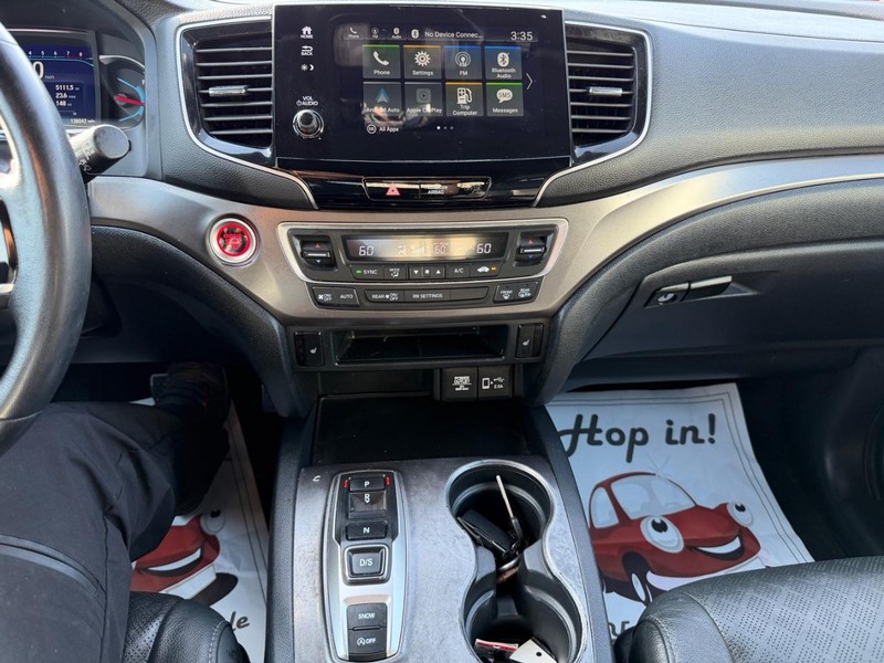 Honda Passport Vehicle Full-screen Gallery Image 14