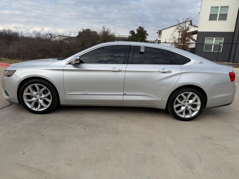 Chevrolet Impala Vehicle Full-screen Gallery Image 03