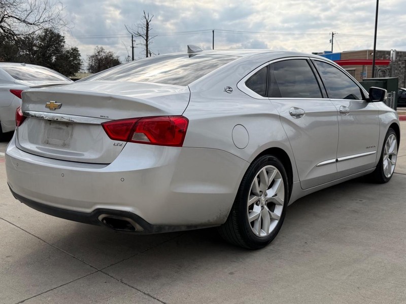 Chevrolet Impala Vehicle Full-screen Gallery Image 06