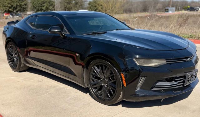 Chevrolet Camaro Vehicle Full-screen Gallery Image 02