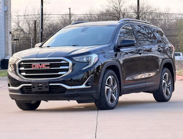GMC Terrain Vehicle Full-screen Gallery Image 02
