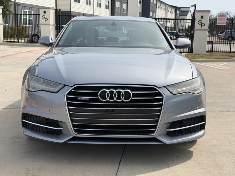 Audi A6 Vehicle Full-screen Gallery Image 10