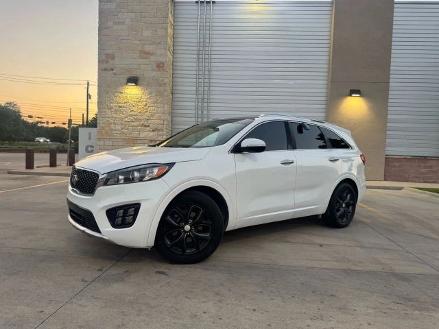 Kia Sorento Vehicle Full-screen Gallery Image 02