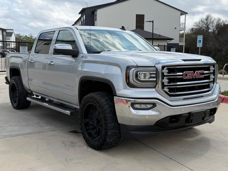 GMC Sierra 150 Vehicle Full-screen Gallery Image 08