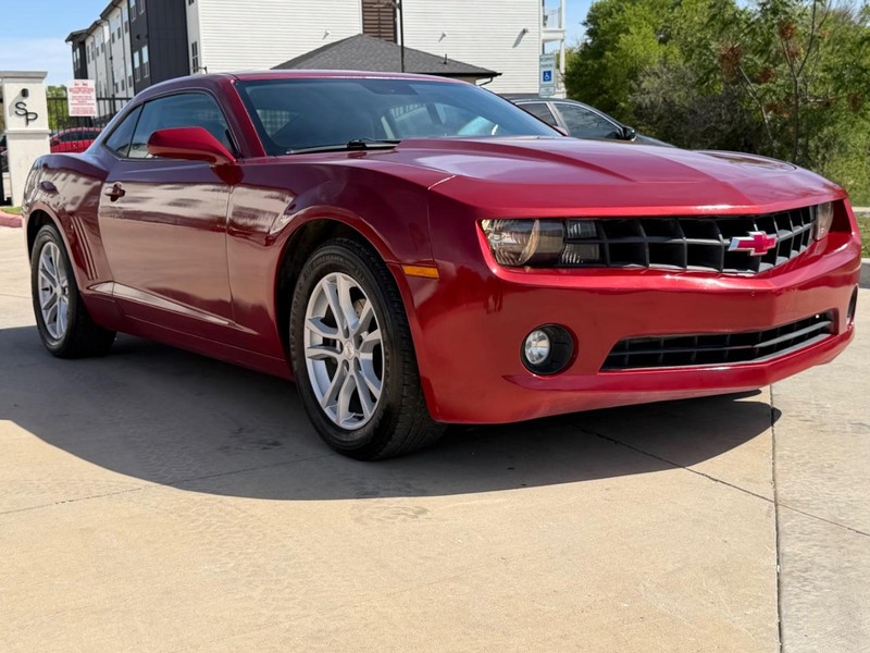 Chevrolet Camaro Vehicle Full-screen Gallery Image 08