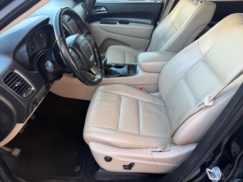 Dodge Durango Vehicle Full-screen Gallery Image 10