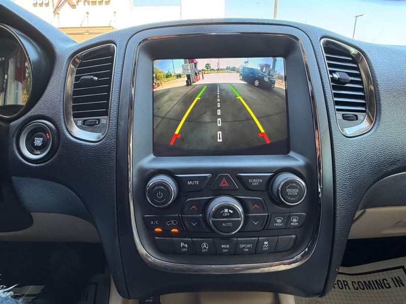 Dodge Durango Vehicle Full-screen Gallery Image 15