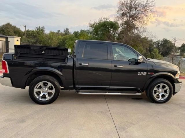 Ram 1500 Vehicle Full-screen Gallery Image 05