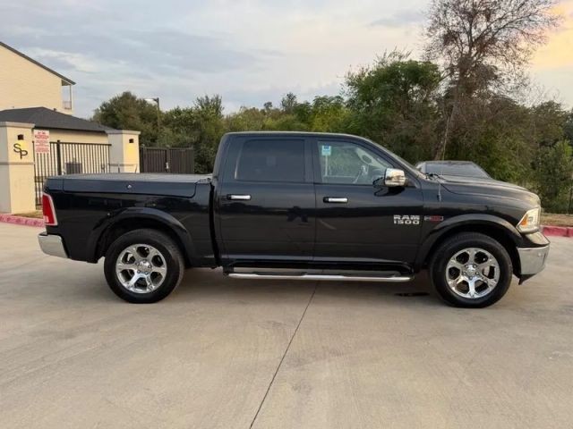 Ram 1500 Vehicle Full-screen Gallery Image 06