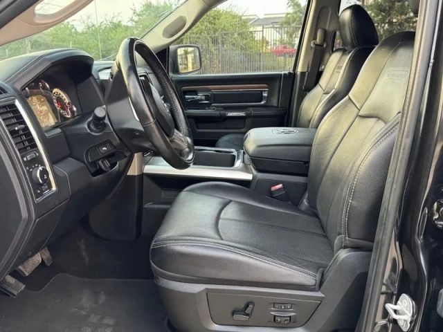 Ram 1500 Vehicle Full-screen Gallery Image 10