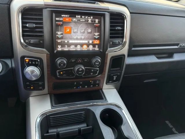 Ram 1500 Vehicle Full-screen Gallery Image 14