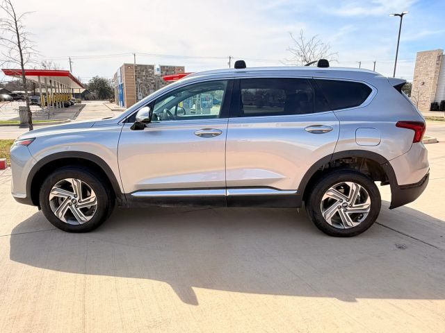 Hyundai Santa Fe Vehicle Full-screen Gallery Image 03