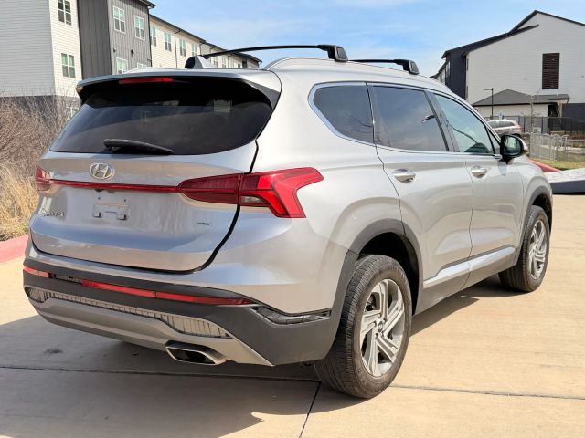 Hyundai Santa Fe Vehicle Full-screen Gallery Image 06