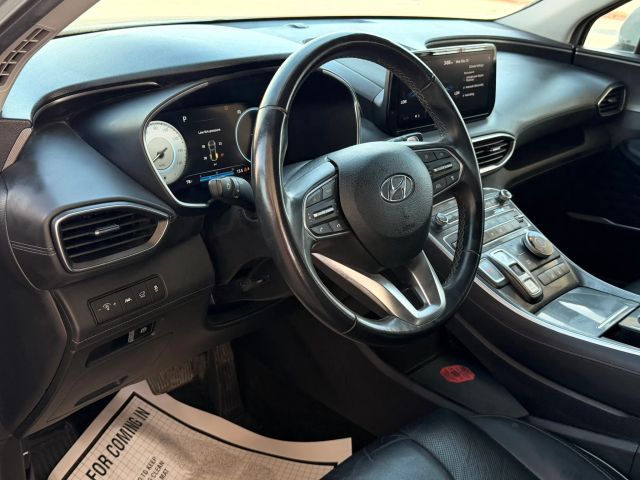 Hyundai Santa Fe Vehicle Full-screen Gallery Image 10