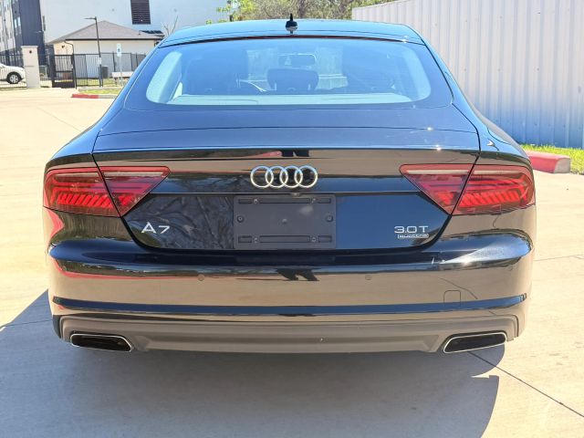 Audi A7 Vehicle Full-screen Gallery Image 05